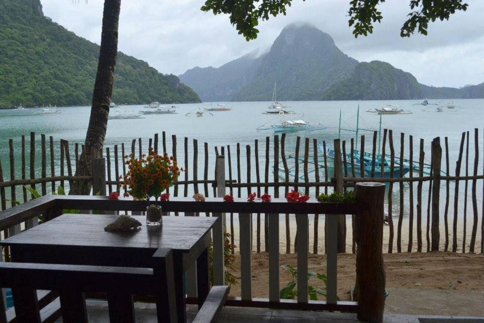 Periking El Nido Bed & Breakfast Bagian luar foto