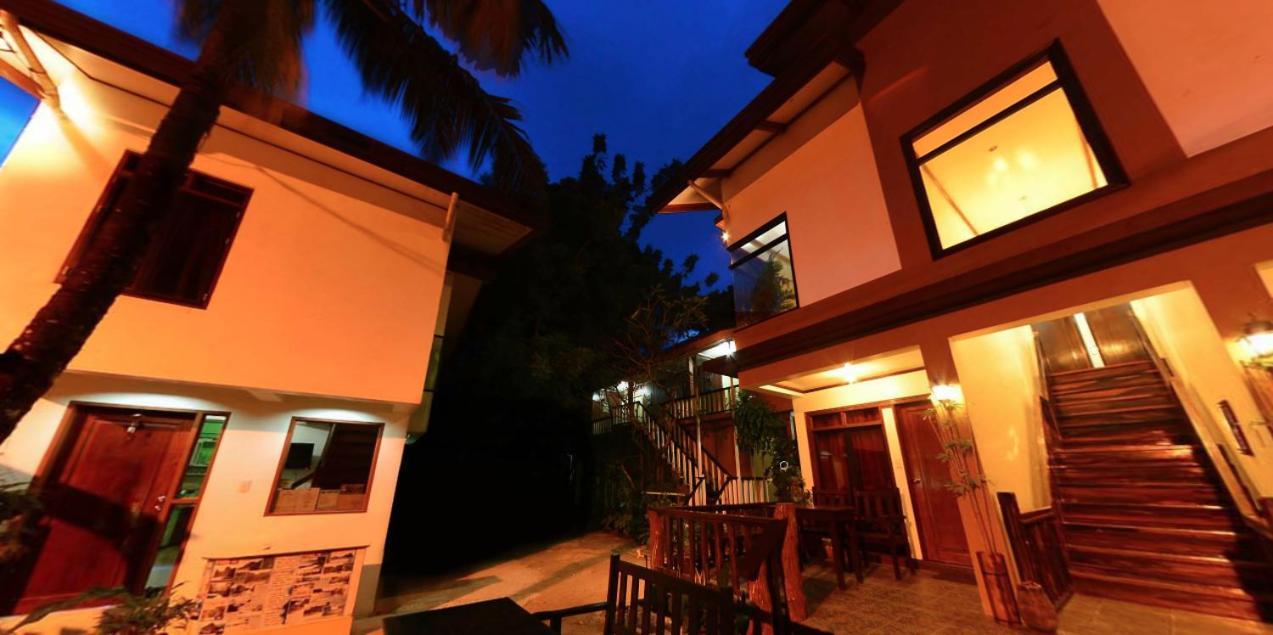 Periking El Nido Bed & Breakfast Bagian luar foto